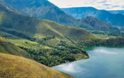 Bukit Holbung Samosir : Menikmati Pancarona Keindahan Danau Toba dari Ketinggian